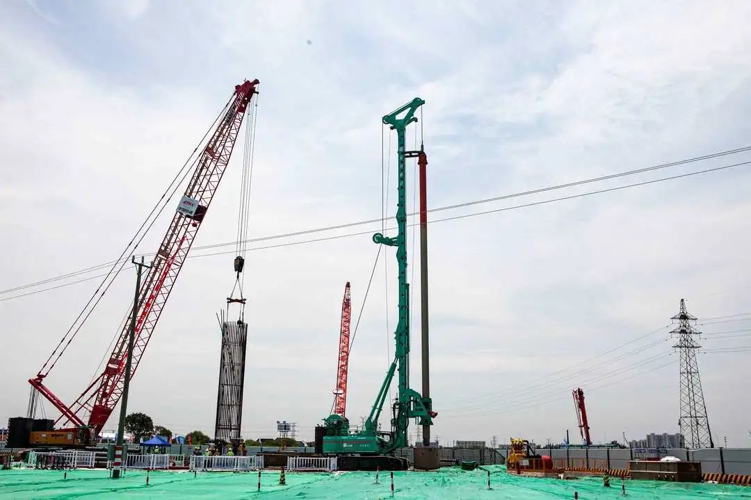 上海金泰大型旋挖機(jī)提前60天交出“新答卷” ，多快好省創(chuàng)新的施工紀(jì)錄